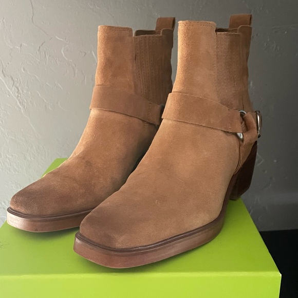 Sam Edelman Bellamie Leather Bootie. - Camel - Picture 3 of 5